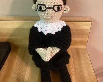 Crochet Ruth Bader Ginsburg, RBG, figurine