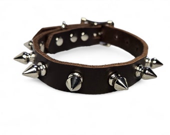 5/8 Inch Wide Brown Leather Dog Collar with Chrome Spikes