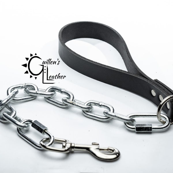Short chain leash with leather handle