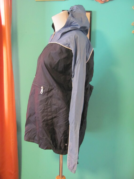 Vintage 90s Kids GAP Blue Nylon Windbreaker Jacke… - image 5