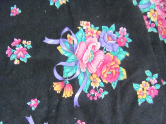 Girls Vintage 80s 90s ADORABLE Black Floral Long … - image 7