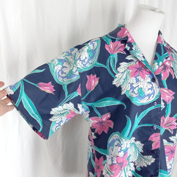 Vintage Floral Tropical Loose Fit Button Down Sho… - image 3