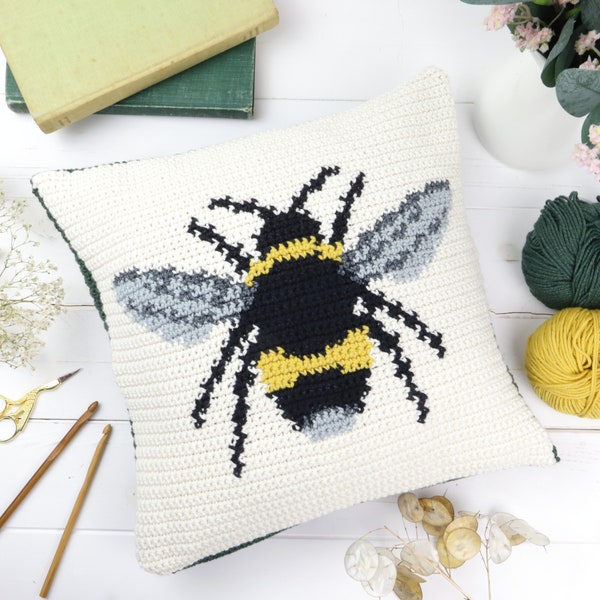 Bumble Bee Cushion, Crochet Pattern Tutorial, Large Honey Bee, Animal Cushion, Insect Pillow, Square Shape, Modern Intarsia, Picture Crochet