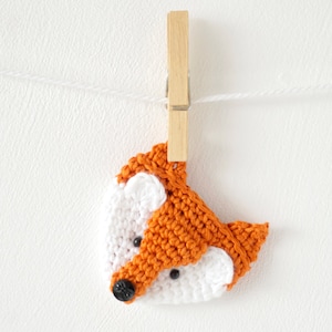 Fox Crochet Pattern, Woodland Badge, Crochet Jewelry, Hunting Brooch, Birthday Gift, Fantastic Mr Fox, Baby Applique, Jewellery Pattern