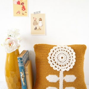 Pillow Crochet Pattern, Crochet Cushion, Patterns for Crochet, Double Knit, Mustard Pillow, Intarsia, Flower Cushion, Patterns Crochet image 3