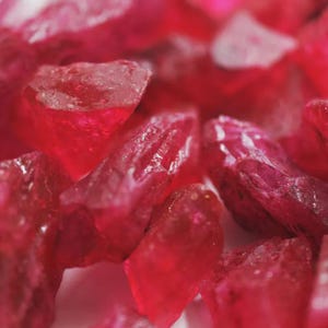 Lapidary & Gem Cutting Red Ruby Rough 150-1000 Ct Lot Gems | Certified Mozambique Uncut Rough | Mineral Collection Our Display Specimen