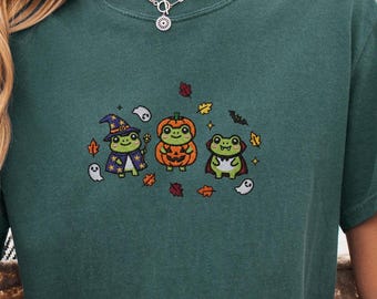 Halloween Frogs 'Tis The Season, Cute Spooky T-Shirt, Cute Fall T-Shirt, Boo Basket Gift, Vintage Halloween Comfort Colors® T Shirt