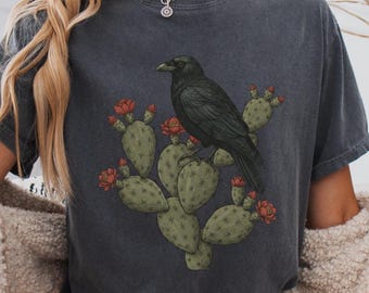 Crow and Desert Flower Graphic Top, Desertcore Crow Tee, Nature Lover Witchy Gift, Witchy Aesthetic Gift, Comfort Colors Crow Top