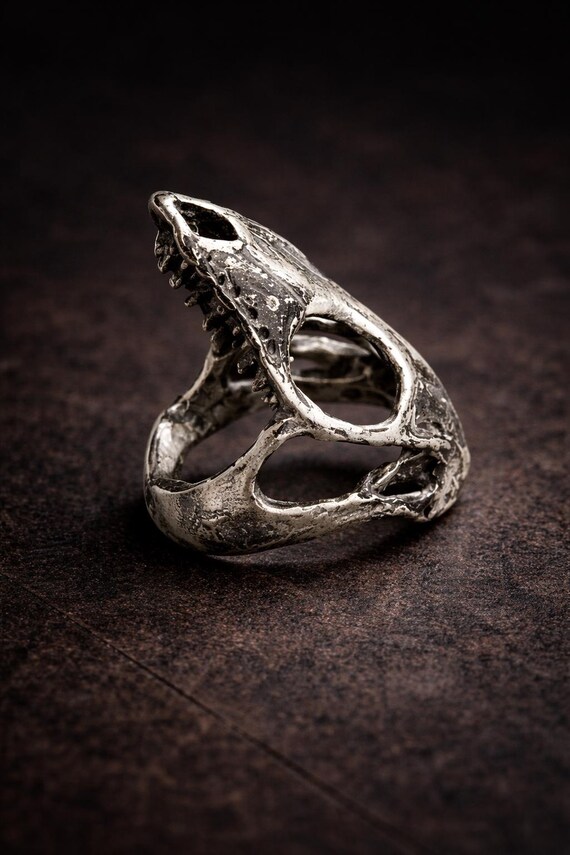 Massiver Dark Art Statement Ring · Anatomisches D… - image 2