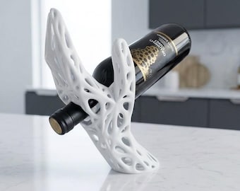 Modern Wine Bottle Holder – Sculptural 3D Printed Wine Rack – Minimalist Table Centerpiece – Unique Home Decor Gift