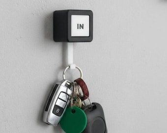 Rotating Key Holder - Gravity Powered Status Sign - In Out Indicator - New Home Gift - Minimalist Key Rack - 3D Printed Wall Art