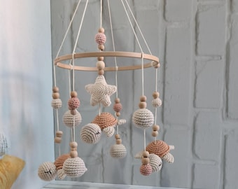 Móvil de bebé con forma de tortuga de crochet de animales marinos, decoración bohemia para guardería con cuentas de madera, móvil para cuna