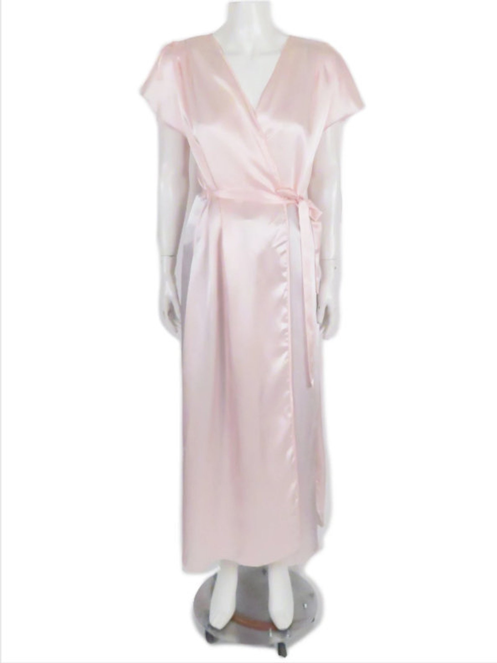 oscar de la renta satin robe
