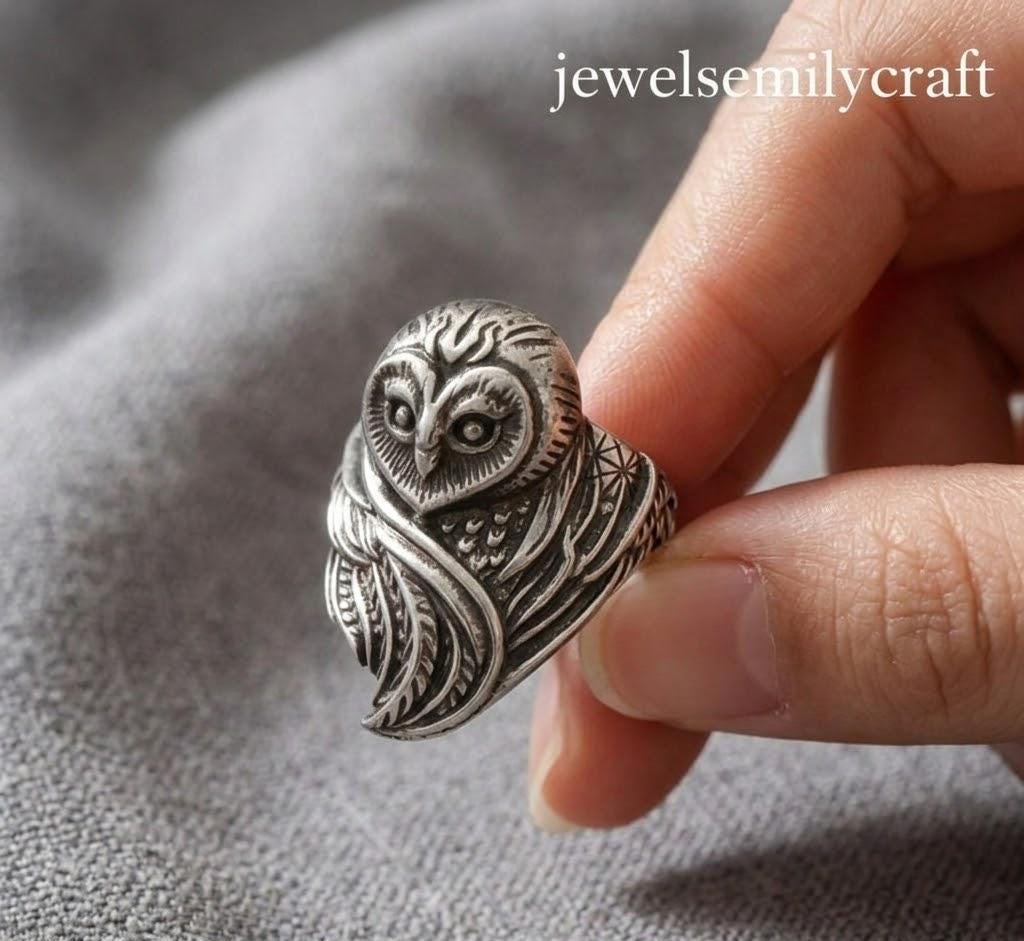 Owl Ring Bird Ring, Gothic Owl Jewelry, Forest Animal Ring, Nature Inspired Statement Ring, Witchy J