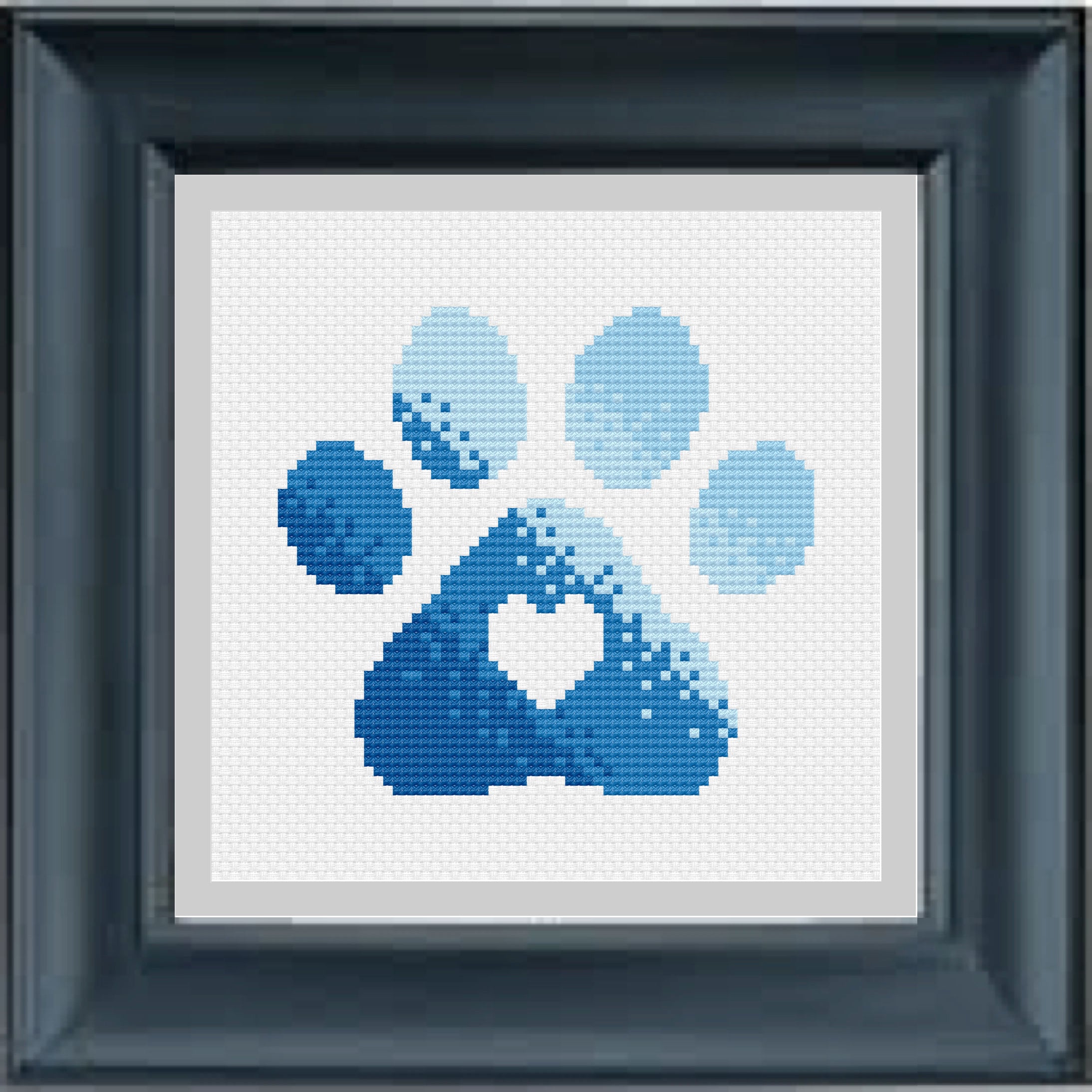 Paw Print With Heart Ombre Color Fade Blue {dog or Cat} Small {4 X 3.6\, image size:2188x2188
