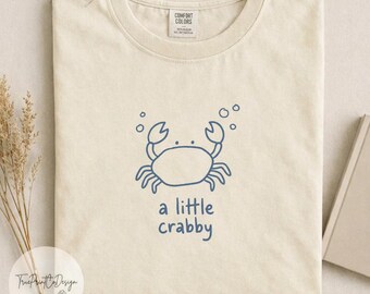 Comfort Colors Crab Shirt, Minimalist Beach Tee, Summer Coastal Graphic T-Shirt