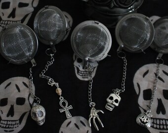 Halloween theme tea ball loose leaf infuser strainer, for the goth who also loves tea.