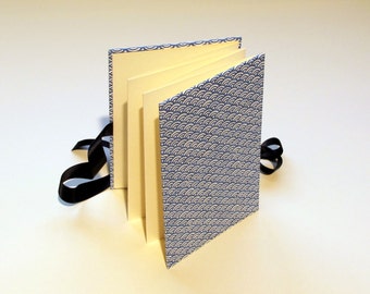 LEPORELLO Photo-Faltbook CHIYOGAMI Design &quot;Blue Waves&quot;