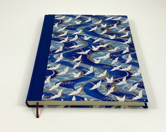 Chiyogami Notebook A4 – Blank Book with *Kraniche* Design, 192 Pages