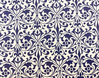 Italienisches Papier - CARTA VARESE Dekor B193 - "Zierornament blau"