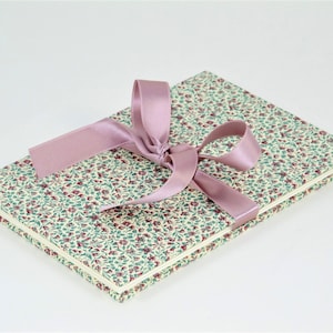 Leporello cover Italian CARTA VARESE "Blumenwiese 2"