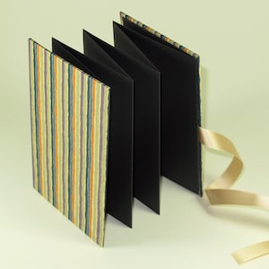 LEPORELLO Photo-Faltbook cover Japanese CHIYOGAMI Paper - Design &quot;Stripes&quot;