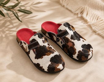 Ręcznie robione marokańskie skórzane pantofle babouche z nadrukiem krowy, damskie płaskie buty w stylu boho chic, buty rzemieślnicze, wyjątkowy prezent, obuwie codzienne na lato