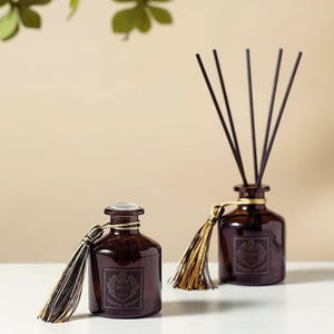 Diffusore di fragranze per la casa con bastoncini da 50 ml, set di aromaterapia, deodorante per ambienti di lusso, regalo per la casa minimalista