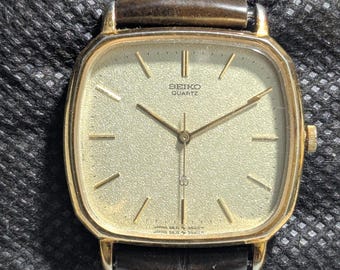 Vintage Seiko Quartz TV Square Tank Gold Plated 5931 5470 Golden Snowflake Dial Sept 1983 JDM