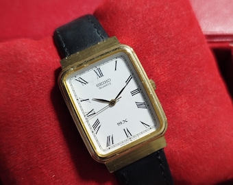 Vintage Rare Seiko Quartz SX Tank Plated White Roman Dial 26MM 8Y21-5070 MAR 1979 JDM