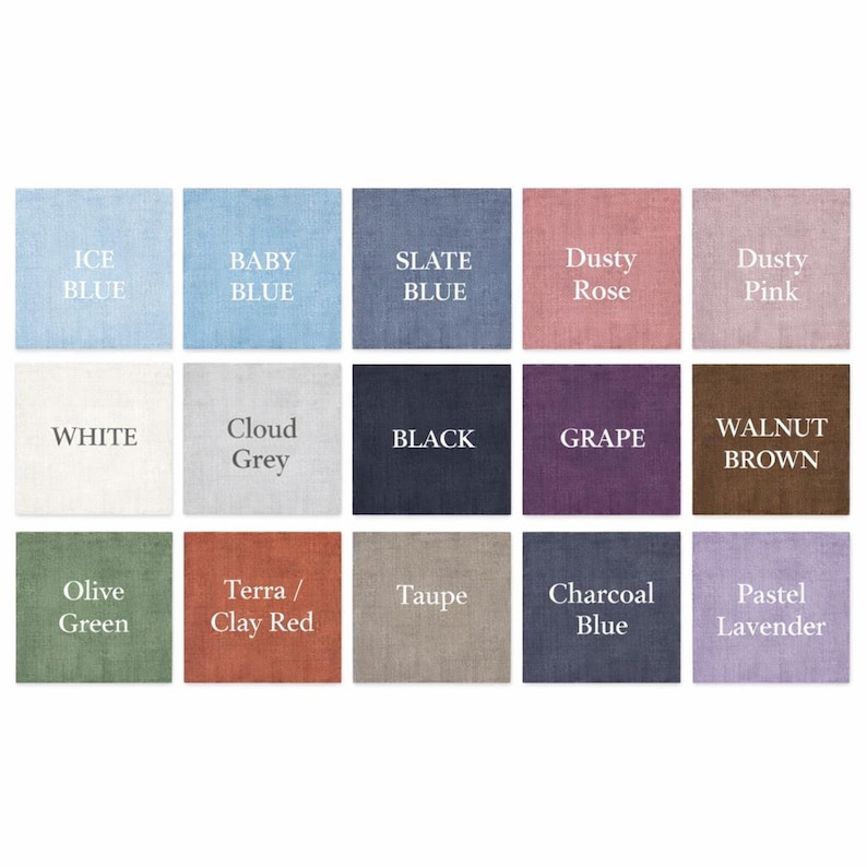 Pode incluir: Uma grade de quinze amostras de tecido quadradas com uma apar&ecirc;ncia texturizada semelhante ao linho. Cada quadrado exibe uma cor &uacute;nica e um r&oacute;tulo correspondente: Ice Blue, Baby Blue, Slate Blue, Dusty Rose, Dusty Pink, White, Cloud Grey, Black, Grape, Walnut Brown, Olive Green, Terra/Clay Red, Taupe, Charcoal Blue e Pastel Lavender.