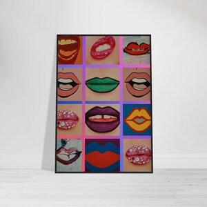 Könnte beinhalten: Ein gerahmtes Kunstwerk mit einem Raster aus farbenfrohen Pop-Art-Lippen. Die Lippen sind in verschiedenen Stilen dargestellt, darunter kräftige Umrisse, gepunktete Muster und leuchtende Farben wie Rot, Pink, Grün und Lila. Das Kunstwerk ist in einem schwarzen Rahmen gerahmt.