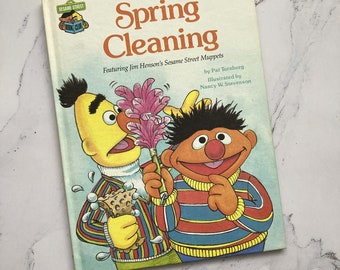 Vintage Spring Cleaning - Bert and Ernie - 1980 - Sesame Street Book Club - Featuring Jim Henson's Sesame Street Muppets