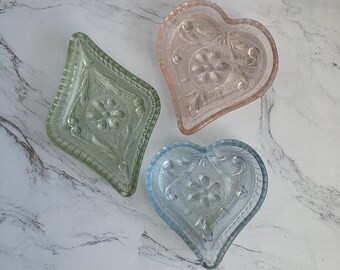 Vintage Indiana Glass Bridge Table Dish - Tiara Pressed Glass Dish - Glass Card Table Dish - Trinket Dish - Pink Blue Green - Heart Diamond