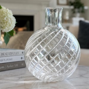 Baccarat Vintage Vase - Etsy