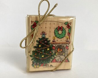 Vintage Hero Arts - 1991 - Christmas L-774 Peaceful Eve Rubber Stamp - Limited Edition 1991 - Cat Sleeping by Fire with Christmas Tree