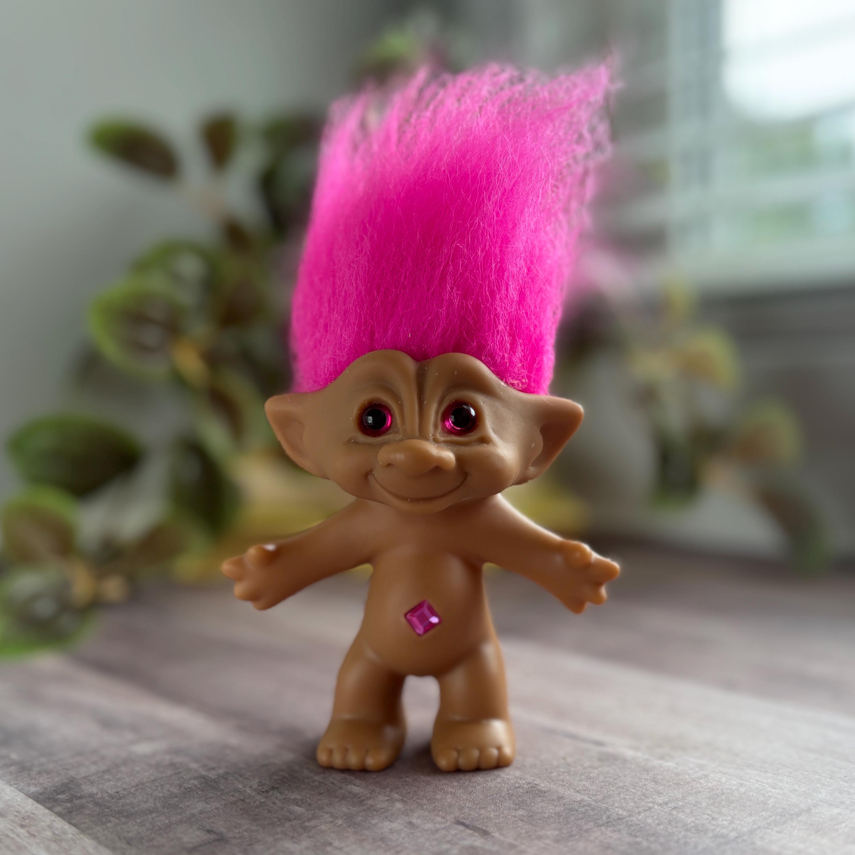 トリッカル コミー フィギュア 90s Ace Novelty Treasure Troll Doll: Hot Pink Hair, Diamond Belly