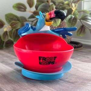 Vintage Toucan Sam Froot Loops Cereal Bowl, 1990s Kelloggs Food Mascot Plastic Kids Dish