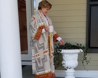 Unisex Fleece J-Dee Designer Bathrobe Beacon Shawl Poncho Wrap Handmade Vintage Beacon Winter Coat Robe Women's Woven with Blanket Stitch