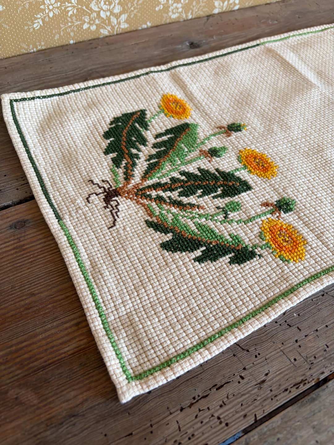 Hand Rummer Vintage Swedish Hand Embroidered Table Runner – Dandelion Floral Cross ...