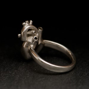 Anatomical Heart Ring, Silver Heart Ring, Gift For Her image 3
