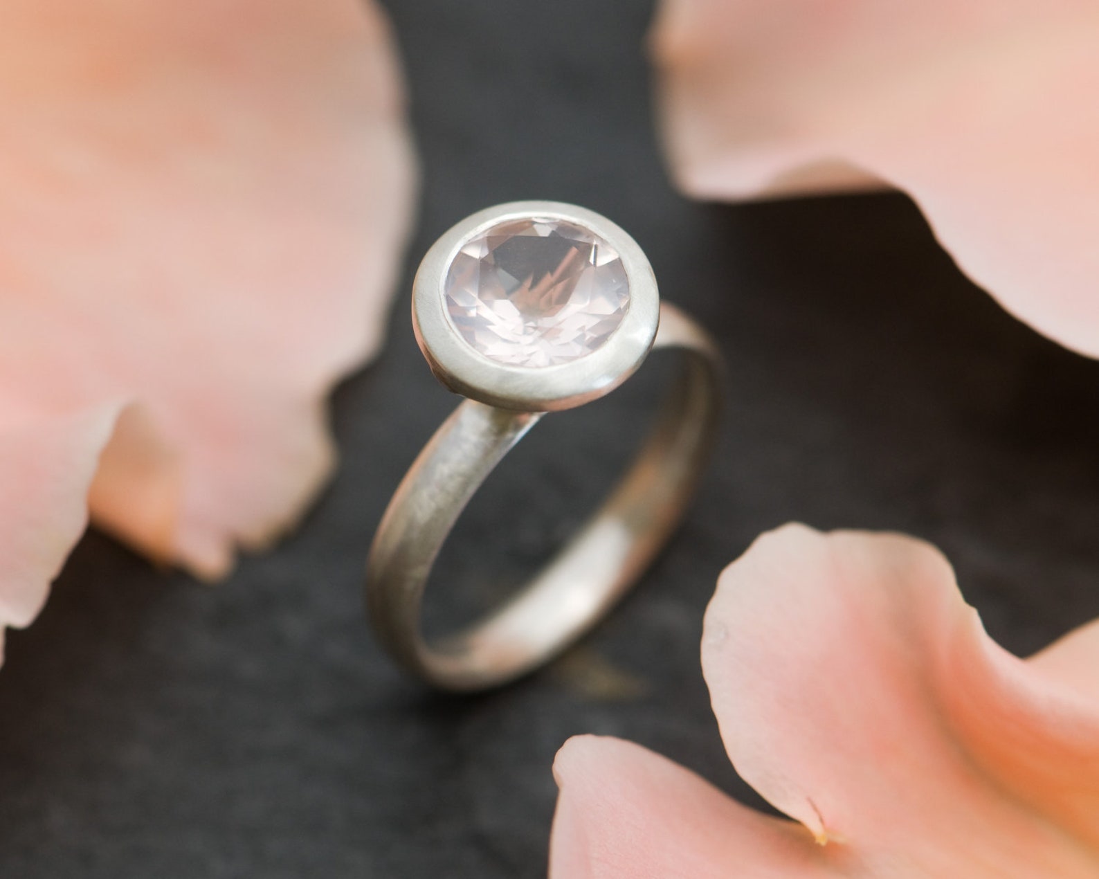 rose quartz solitaire ring