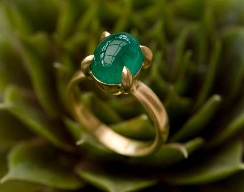 Big Emerald Cabochon Ring in 18K Gold, Emerald Statement Ring, Gift for Her 18K Yellow Gold