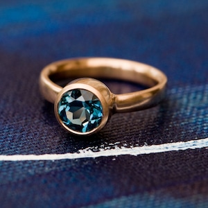 Blue Topaz Engagement Ring, London Blue Topaz Ring in 18K Gold 18K Rose Gold