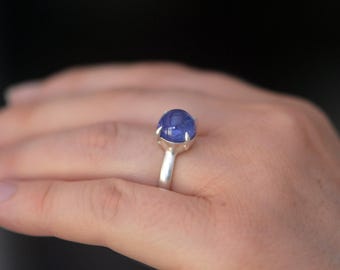 Tanzanite Ring in Silver, Cabochon Statement Ring Size 6.5