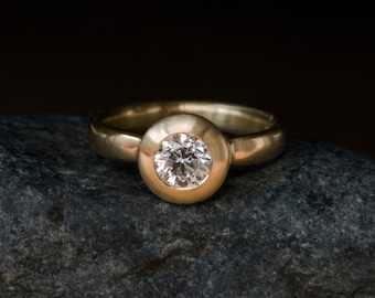 Diamond Engagement Ring 18k Gold, Medieval Style Engagement Ring with Diamond