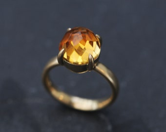 Citrine Engagement Ring in 18K Gold - Rose Cut Cabochon Citrine Ring