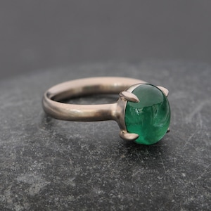 Big Emerald Cabochon Ring in 18K Gold, Emerald Statement Ring, Gift for Her 18K White Gold