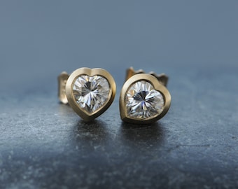 Christmas Gift For Her Heart Shaped Moissanite Stud Earrings in 18K Gold,