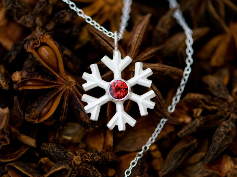 Snowflake Necklace Silver, Christmas Gift For Her, Red Garnet Pendant Red Garnet